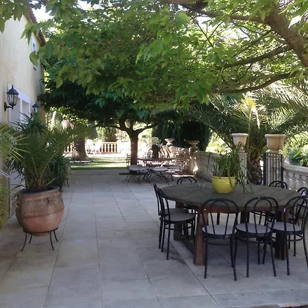 ベッド・アンド・ブレックファスト Le Verger De Sauvebonne イエール