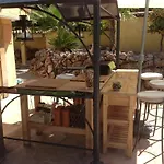 Le Verger De Sauvebonne Couette-café 3*