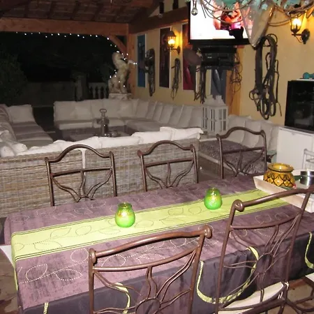 Bed & Breakfast Le Verger De Sauvebonne *
